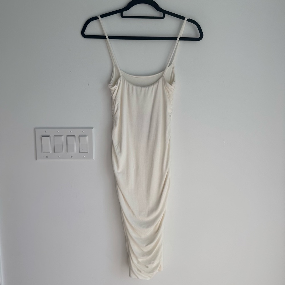 Naked Wardrobe Baby Mama White Ruched Mini Dress Women’s size M2 or Small NEW - Picture 8 of 9